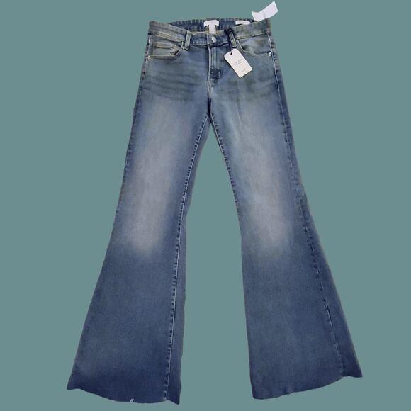 Forever 21 Light Wash Denim Low Rise Flare Jeans NWT, Size 29 - Picture 1 of 5